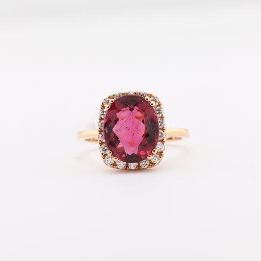 Pink Tourmaline rare gemstone and solid gold ring in spokane washington