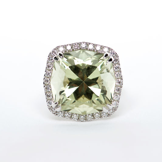 The Amelia - 18K Golden Beryl and Diamond Ring