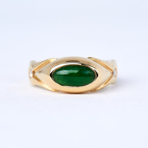 The Nyra - 18K Emerald and Diamond Ring