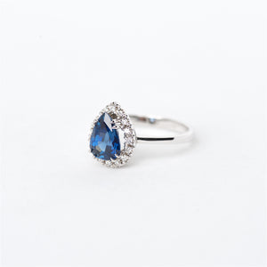 The Liv - 18K Blue Sapphire and Diamond ring