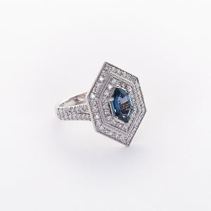 The Sky - 18K White Gold and Alexandrite Ring